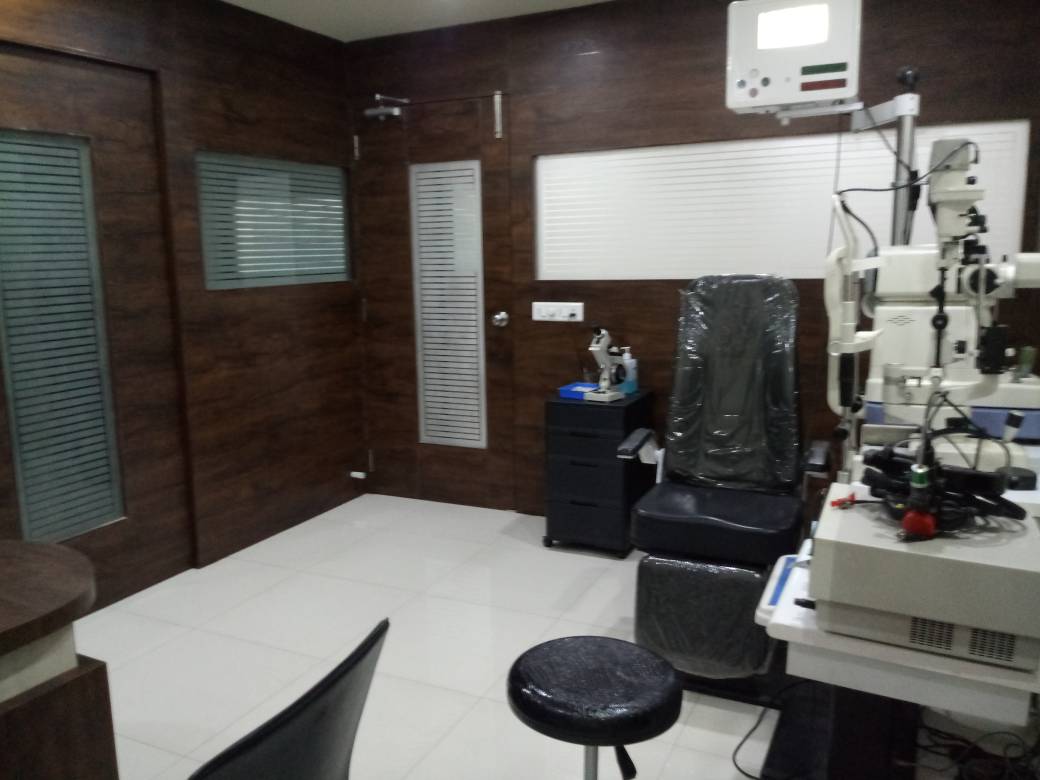 Opthalmologist_in_pune